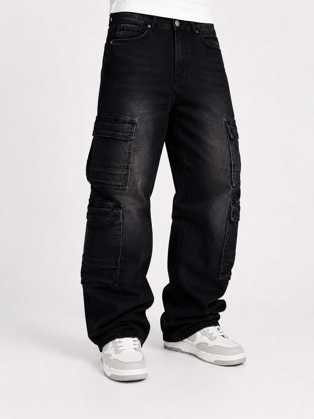 Cargo Black